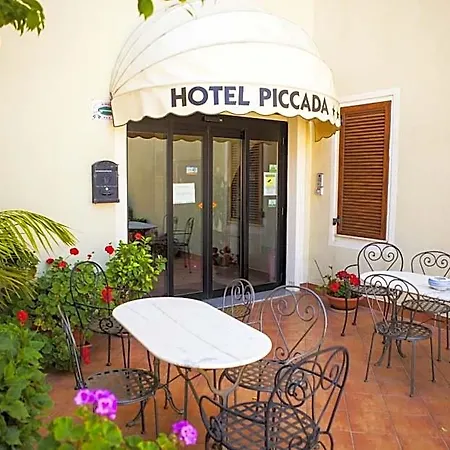 Piccada Hotel 3*